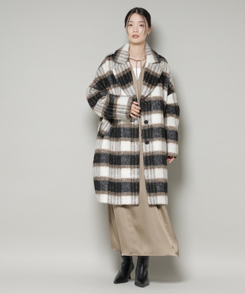 NANO universe（ナノユニバース）の「シャギーチェックコート（チェスターコート・レディース・ブラウン/ブラック・FREE）」の6枚目の写真