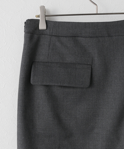 LOW CLASSIC(ロウ クラシック)の「【LOW CLASSIC/ロウ・クラシック】 BELTED MAXI SKIRTS(スカート・レディース・チャコールグレー・SMALL)」の2枚目の写真