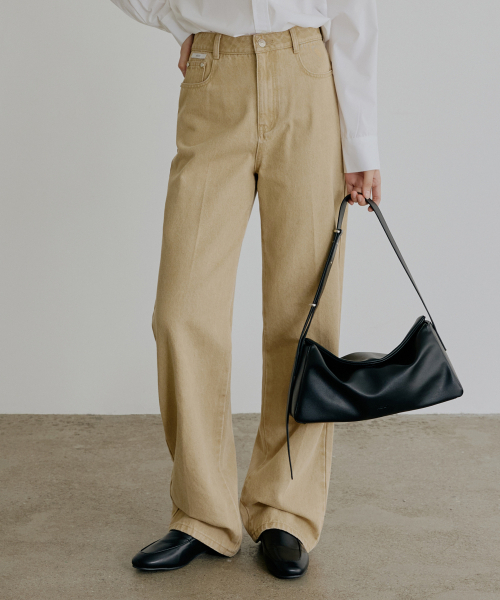 ARTID（アルティーダ）の「ストレートデニムパンツ_BEIGE（デニムパンツ・レディース・ベージュ・SMALL/MEDIUM）」の2枚目の写真