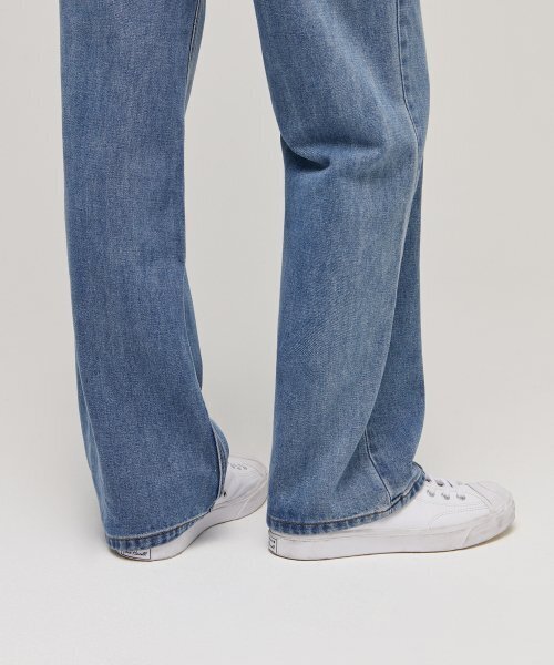 MUSINSA STANDARD WOMAN（ムシンサスタンダードウーマン）の「ウィメンズストレートデニムパンツ[ミディアムインディゴ]（デニムパンツ・レディース・その他・32/30/23/24/25/26/27/28/29）」の13枚目の写真