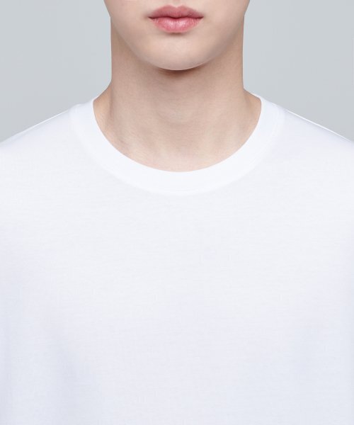 MUSINSA STANDARD（ムシンサスタンダード）の「スーピマベーシッククルーネックTシャツ[ホワイト]（Tシャツ/カットソー・メンズ・その他・XX-LARGE/XXX-LARGE/SMALL/MEDIUM/LARGE/X-LARGE）」の9枚目の写真