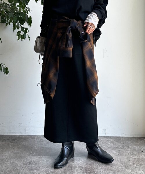 DouDou（ドゥドゥ）の「ボンバーヒートIラインスカート（スカート・レディース・キャメル/ブラック/アイボリー・FREE）」の3枚目の写真