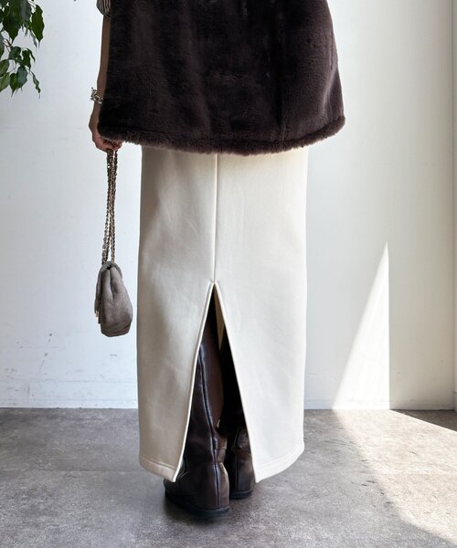 DouDou（ドゥドゥ）の「ボンバーヒートIラインスカート（スカート・レディース・キャメル/ブラック/アイボリー・FREE）」の13枚目の写真