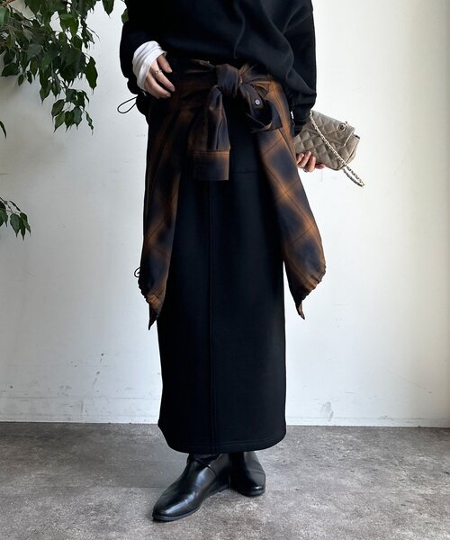 DouDou（ドゥドゥ）の「ボンバーヒートIラインスカート（スカート・レディース・キャメル/ブラック/アイボリー・FREE）」の22枚目の写真