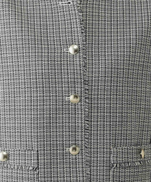 GLOBAL WORK(グローバルワーク)の「ツイードノーカラージャケット/591838(テーラードジャケット・レディース・ホワイト系8/ネイビー・MEDIUM/LARGE)」の8枚目の写真