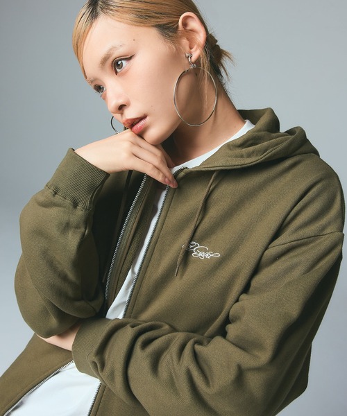 X-girl(エックスガール)の「RHINESTONE LOGO AND FACE ZIP UP SWEAT HOODIE(パーカー・レディース・ブラック/オリーブ/アッシュ・S/M)」の11枚目の写真