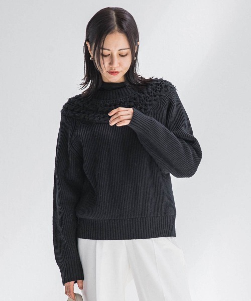 LAUTREAMONT(ロートレアモン)の「透かし編みノルディックガラニット(ニット/セーター・レディース・オフホワイト/ブラック・9号)」の1枚目の写真