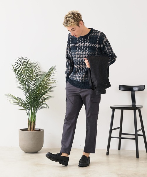 Blue Standard (ブルースタンダード)の「【BLUE STANDARD/ブルースタンダード】モールチェックニット セーター 冬服 防寒 暖服(ニット/セーター・メンズ・ネイビー/ベージュ/ブラック/グレー・X-LARGE/MEDIUM/LARGE)」の13枚目の写真