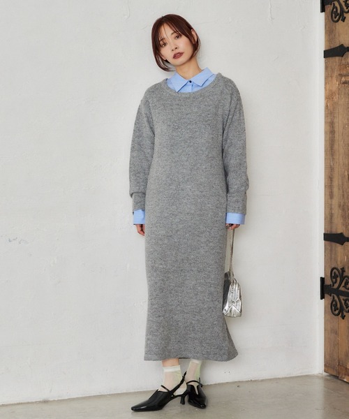 mysty woman(ミスティウーマン)の「シャイニー2WAYクラッチ 637666(ショルダーバッグ・レディース・シルバー・FREE)」の4枚目の写真