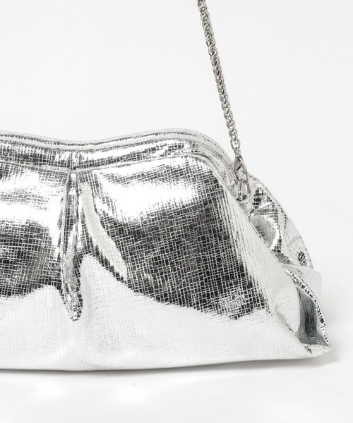 mysty woman(ミスティウーマン)の「シャイニー2WAYクラッチ 637666(ショルダーバッグ・レディース・シルバー・FREE)」の10枚目の写真