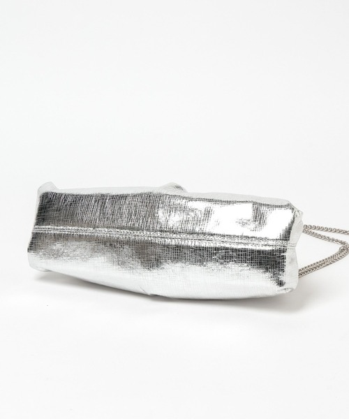 mysty woman(ミスティウーマン)の「シャイニー2WAYクラッチ 637666(ショルダーバッグ・レディース・シルバー・FREE)」の16枚目の写真