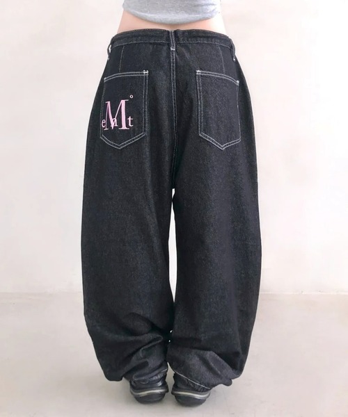 MUCENT（ムセント）の「【UNISEX】MUCENT／バックロゴデニムパンツ（デニムパンツ・レディース・ブラック/ダークブルー・FREE）」の18枚目の写真