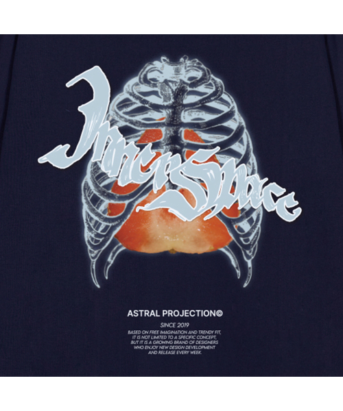 ASTRAL PROJECTION(アストラルプロジェクション)の「イナー スペース オーバーサイズ ロングスリーブTシャツ_ネイビー(Tシャツ/カットソー・メンズ・その他・LARGE/MEDIUM/X-LARGE/XX-LARGE)」の5枚目の写真