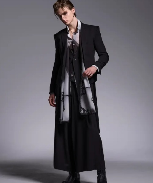 kiryuyrik(キリュウキリュウ)の「Kiryuyrik/キリュウキリュウ/Crape Long Flare Vest / クレープ ロングフレアベスト(ベスト・メンズ・ブラック・LARGE/MEDIUM/SMALL)」の2枚目の写真