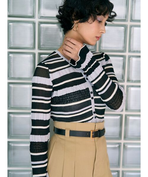 LAGUNAMOON（ラグナムーン）の「シアーボーダーカーデプルオーバー（ニット/セーター・レディース・アイボリー/ブラック/ライトブルー・FREE）」の2枚目の写真