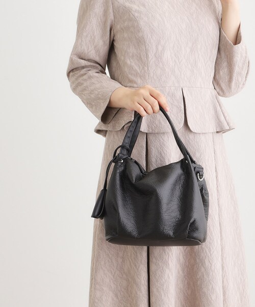 LAURA ASHLEY(ローラアシュレイ)の「コインケース付き 裏地柄ソフトトート(トートバッグ・レディース・ピンク系/ベージュ/ブラック・00)」の2枚目の写真