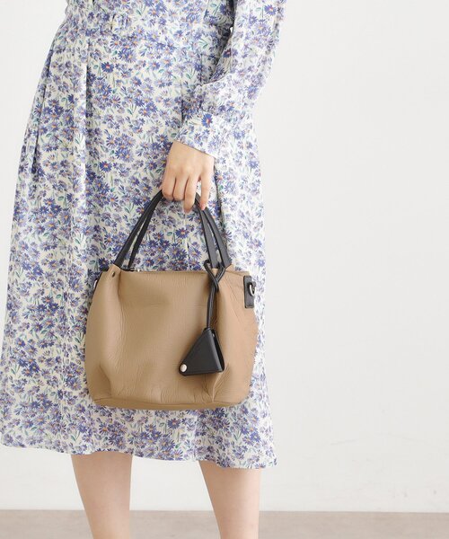 LAURA ASHLEY(ローラアシュレイ)の「コインケース付き 裏地柄ソフトトート(トートバッグ・レディース・ピンク系/ベージュ/ブラック・00)」の8枚目の写真