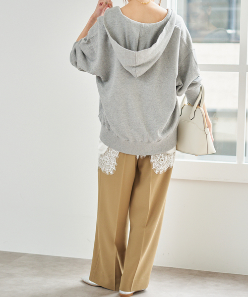 Spick & Span（スピックアンドスパン）の「レースサテンチュニックキャミソール（キャミソール・レディース・ホワイト/チャコールグレー・FREE）」の16枚目の写真