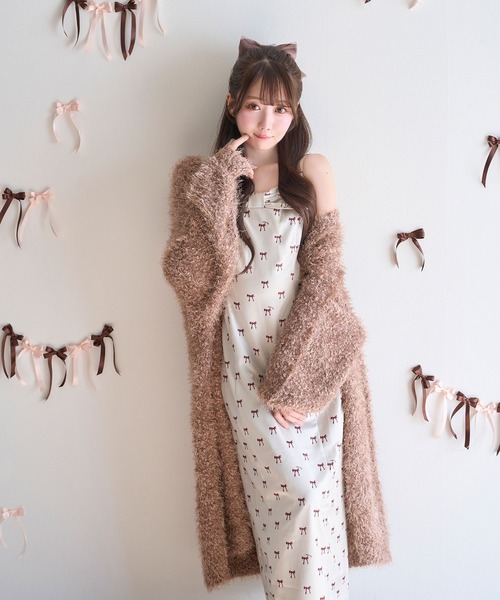 Rose Muse(ロゼミューズ)の「sparkly fluffy cardigan(カーディガン/ボレロ・レディース・ホワイト/モカ・FREE)」の1枚目の写真