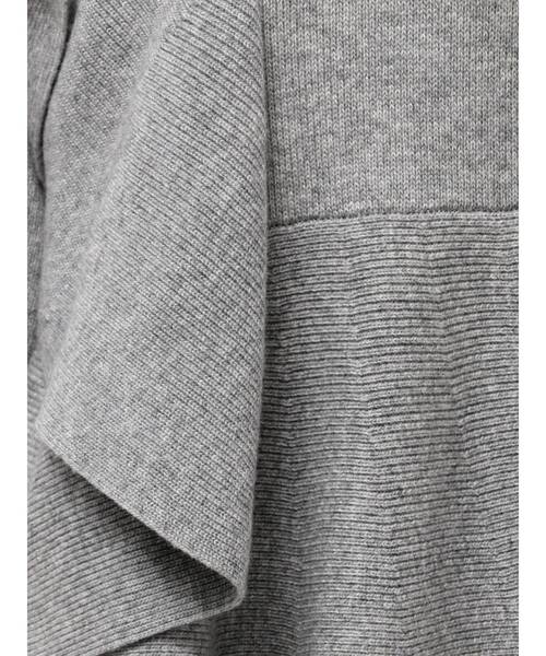 ELENDEEK（エレンディーク）の「ショルダーフリルペプラムニット（ニット/セーター・レディース・ブラウン/グレー・FREE）」の11枚目の写真