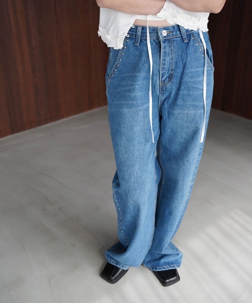 SANSeLF（サンセルフ）の「【SANSeLF】スタッズディテールデニムパンツ saw25a081（デニムパンツ・レディース・ブルー/ブラック・FREE）」の2枚目の写真