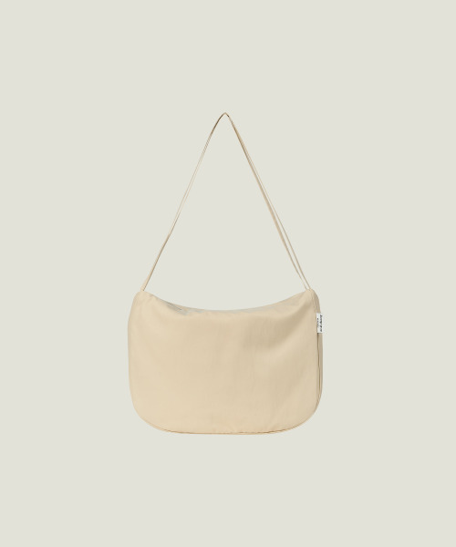 MUCU AND EBONY（ムクアンドエボニー）の「Mellow Shoulder Bag _ Cream Beige（ショルダーバッグ・レディース・その他・FREE）」の4枚目の写真