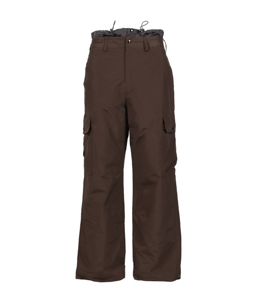 YUNSE(ユンセ)の「PADDED CARGO PANTS(カーゴパンツ・レディース・ブラック/ブラウン・OS)」の2枚目の写真