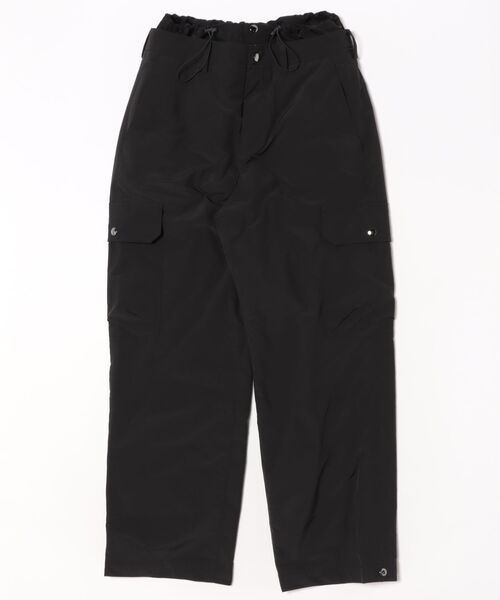 YUNSE(ユンセ)の「PADDED CARGO PANTS(カーゴパンツ・レディース・ブラック/ブラウン・OS)」の14枚目の写真