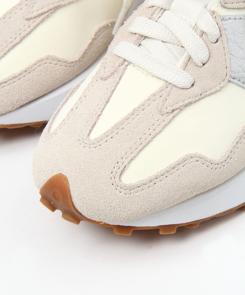 niko and...（ニコアンド）の「【New Balance(ニューバランス)】327（スニーカー・レディース・オフホワイト・23.5cm/24.5cm）」の9枚目の写真