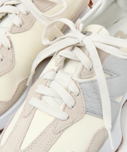 niko and...（ニコアンド）の「【New Balance(ニューバランス)】327（スニーカー・レディース・オフホワイト・23.5cm/24.5cm）」の10枚目の写真
