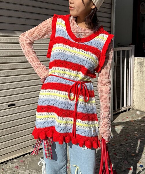 HELLO.SANFRANCISCO(ハローサンフランシスコ)の「【HELLO.SANFRANCISCO】透かし柄ボーダーニットチュニック(ニット/セーター・レディース・レッド/サックスブルー・ONE SIZE)」の2枚目の写真