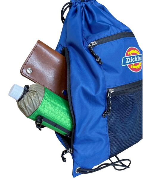 Dickies(ディッキーズ)の「【DICKIES/ディッキーズ】ICON LOGO KNAPSACK / アイコンロゴナップサック(バックパック/リュック・メンズ・チャコールグレー/ブラック/ホワイト・FREE)」の4枚目の写真