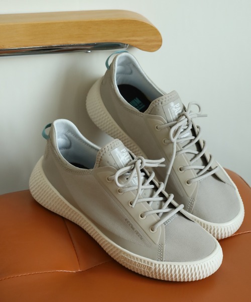 PALLADIUM(パラディウム)の「PALLANOVA CVS パラノヴァキャンバス スニーカー(スニーカー・レディース・ブラック/グレー系/オフホワイト・24cm/23.5cm/25cm/24.5cm/22.5cm)」の6枚目の写真