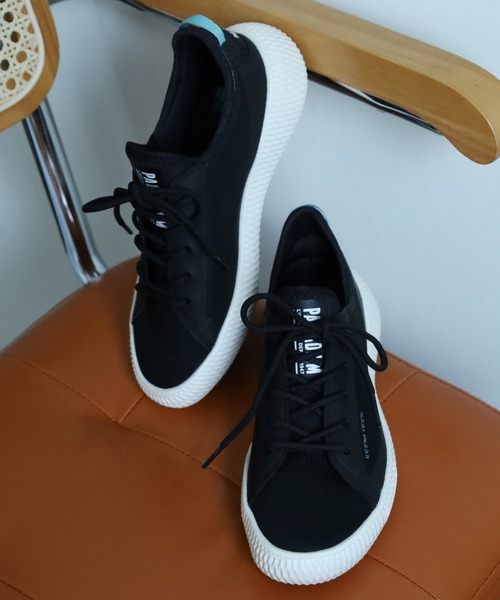 PALLADIUM(パラディウム)の「PALLANOVA CVS パラノヴァキャンバス スニーカー(スニーカー・レディース・ブラック/グレー系/オフホワイト・24cm/23.5cm/25cm/24.5cm/22.5cm)」の5枚目の写真
