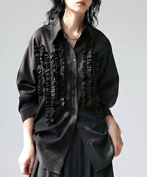 antiqua(アンティカ)の「フリルデザイン シャツ(シャツ/ブラウス・レディース・ブラック/グレー・ONESIZE)」の1枚目の写真
