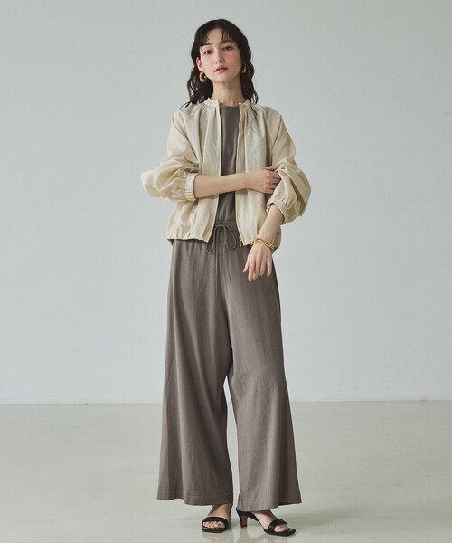 qualite（カリテ）の「【撥水ナイロン使用】ナイロンドレープブルゾン/春服/夏服/オフィスカジュアル（ブルゾン・レディース・アイボリー/ネイビー・フリー）」の14枚目の写真