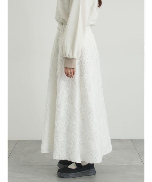 Samansa Mos2（サマンサ モスモス）の「花柄テープ刺繍フレアスカート（スカート・レディース・オフホワイト/ブラック・F）」の19枚目の写真