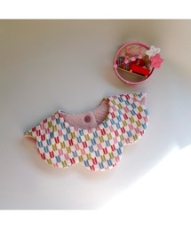 tone（トーン）の「【hanakago】Arrow　Rhythm　Scallop　Bib　（アロー・リズム・スカラップ・ビブ）(SU)（スタイ/よだれかけ）」