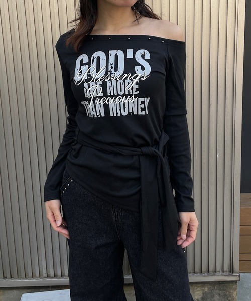 ROGER AND RAW(ロジャーアンドロウ)の「スタッズワンショルアシメトップス(Tシャツ/カットソー・レディース・ホワイト/ブラック/グレー・FREE)」の7枚目の写真