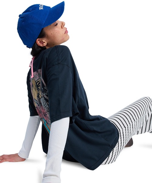 ROXY(ロキシー)の「ROXY ウィメンズ TALLOVERSIZE WASHED Tシャツ 【2026年春夏モデル】/ロキシー半袖Tシャツ(Tシャツ/カットソー・レディース・バーガンディー/ブラック・MEDIUM/SMALL)」の6枚目の写真