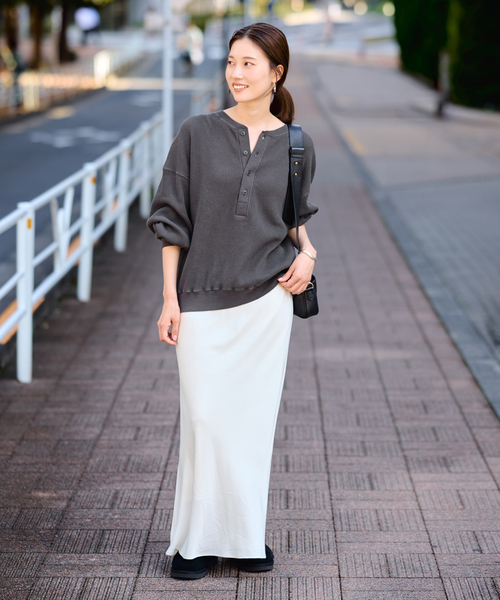 FRAMeWORK(フレームワーク)の「≪WEB限定 / 追加≫ワッフルヘンリープルオーバー 2(Tシャツ/カットソー・レディース・ダークブルー/スミクロ/アイボリー・FREE)」の10枚目の写真