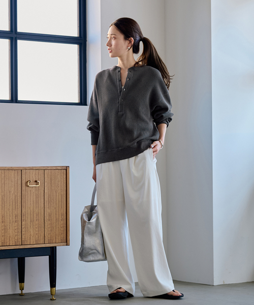 FRAMeWORK(フレームワーク)の「≪WEB限定 / 追加≫ワッフルヘンリープルオーバー 2(Tシャツ/カットソー・レディース・ダークブルー/スミクロ/アイボリー・FREE)」の17枚目の写真