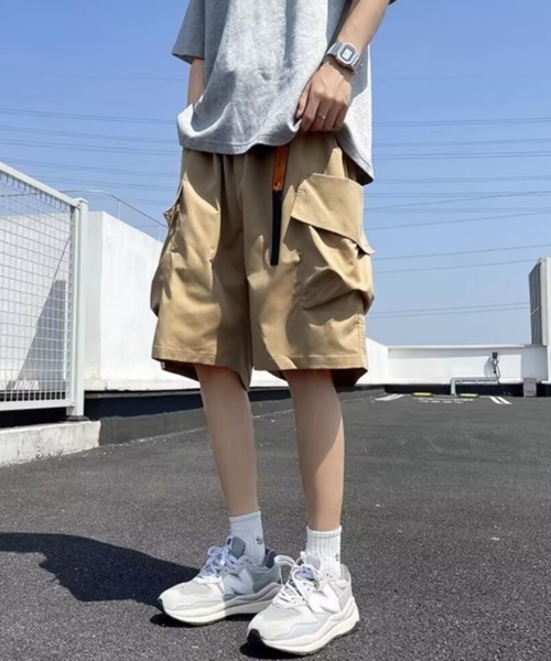 link lot(リンクロット)の「ウェビングベルト付き テック ワイドカーゴハーフショートパンツ(カーゴパンツ・メンズ・アイボリー/カーキ/ブラック・L/M)」の18枚目の写真