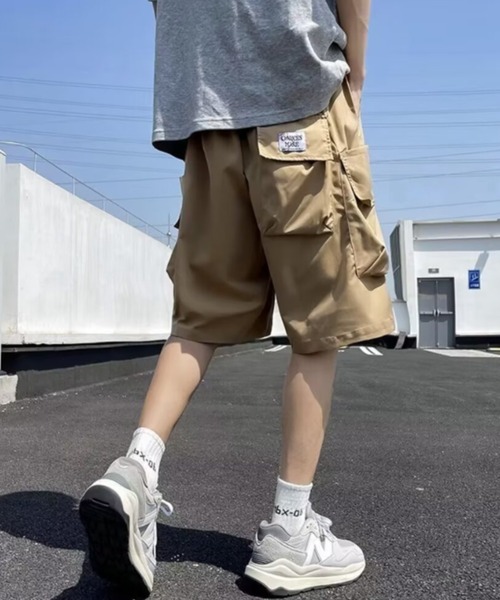 link lot(リンクロット)の「ウェビングベルト付き テック ワイドカーゴハーフショートパンツ(カーゴパンツ・メンズ・アイボリー/カーキ/ブラック・L/M)」の19枚目の写真