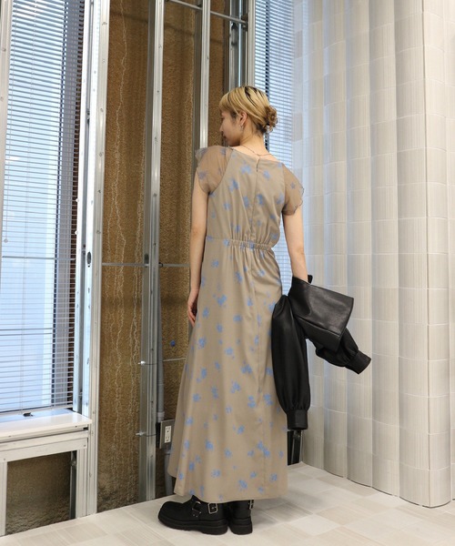 Ameri（アメリ）の「＜ZOZOTOWN限定＞ELENA CORSET NARROW DRESS（ドレス・レディース・アイボリー/ベージュ/ブラウン・SMALL/MEDIUM）」の18枚目の写真