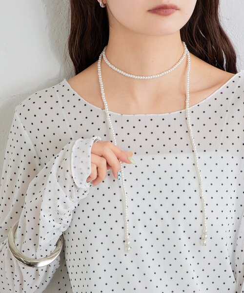 mystic（ミスティック）の「パールラインチョーカーネックレス（リング・レディース・オフホワイト・ONE SIZE）」の4枚目の写真