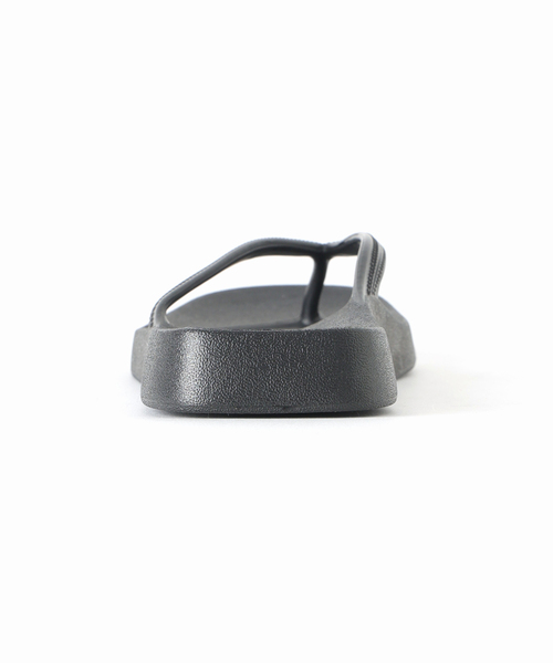 CAMINANDO（カミナンド）の「CAMINANDO カミナンド Flip Flap Sandals for Extralig 0（サンダル・レディース・ブラック/ベージュ・23cm/24cm/25cm）」の11枚目の写真