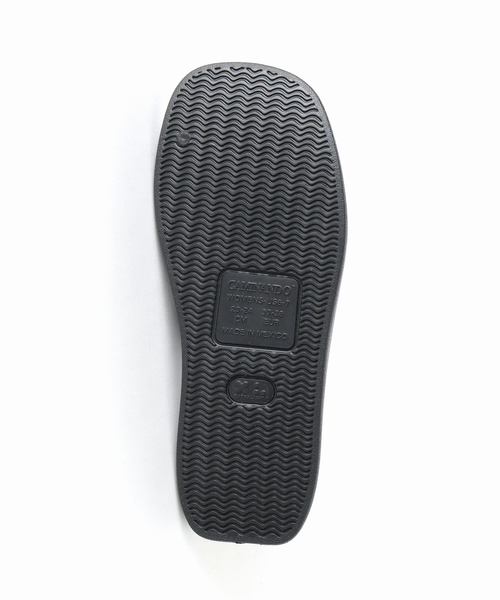 CAMINANDO（カミナンド）の「CAMINANDO カミナンド Flip Flap Sandals for Extralig 0（サンダル・レディース・ブラック/ベージュ・23cm/24cm/25cm）」の9枚目の写真