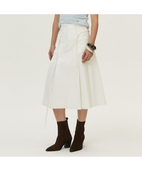 KUME(クメ)の「Front Pocket Pleated Cotton Skirt, Ivory(スカート・レディース・その他・SMALL/MEDIUM/LARGE)」の1枚目の写真