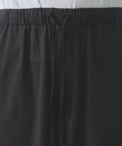 markaware（マーカウェア）の「【marka/マーカ】KNEE TUCK PANTS（その他パンツ・メンズ・ブラック・2/1）」の5枚目の写真